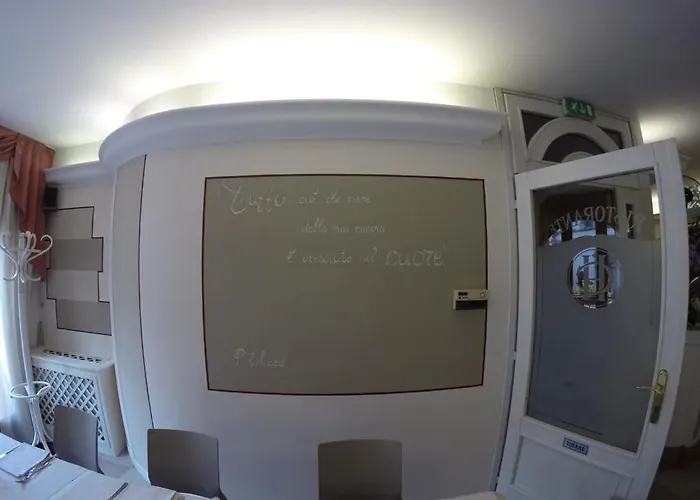 Hotell Ristorante Vestone